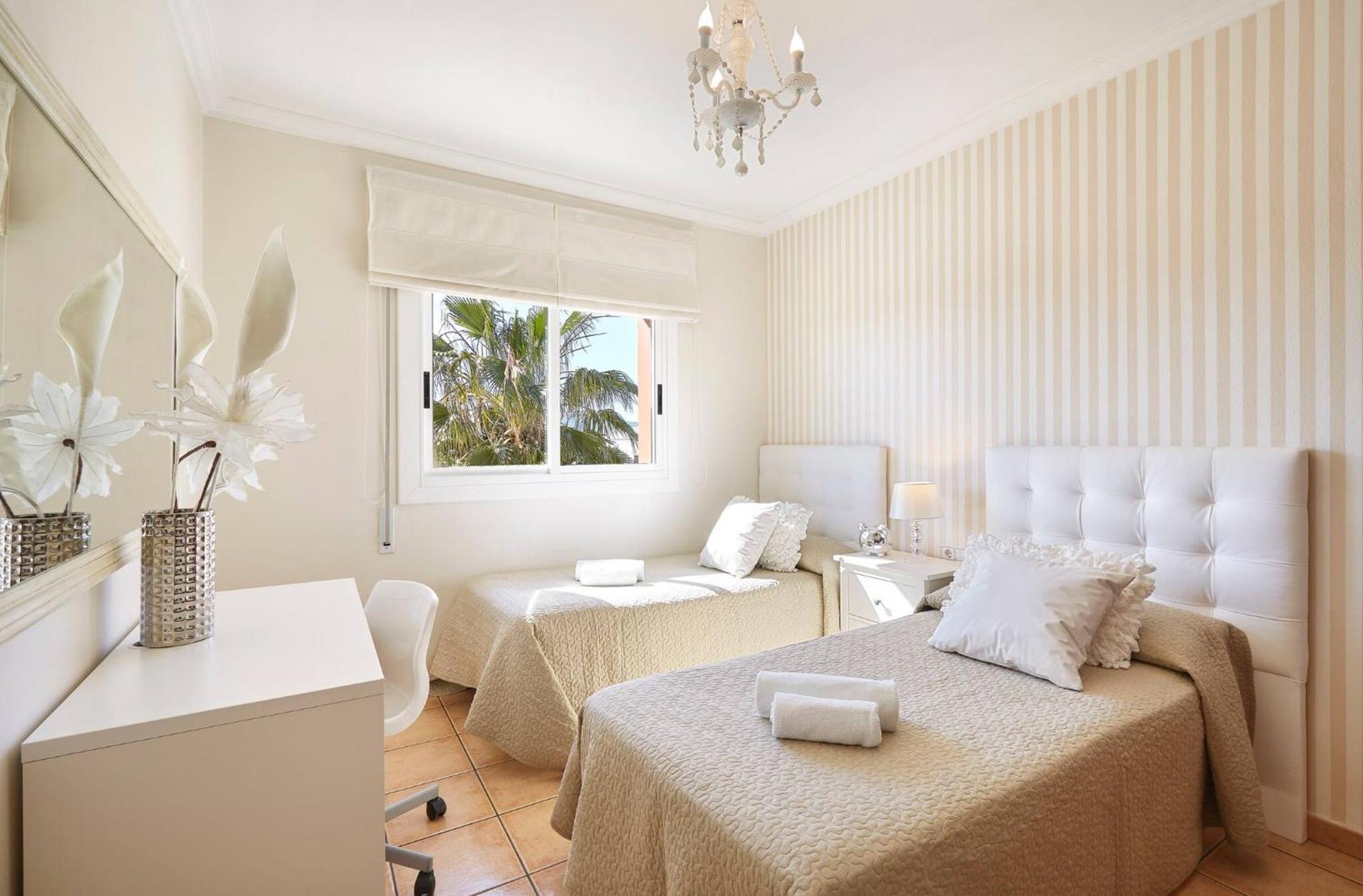 Villa Juncos Can Furnet Bagian luar foto