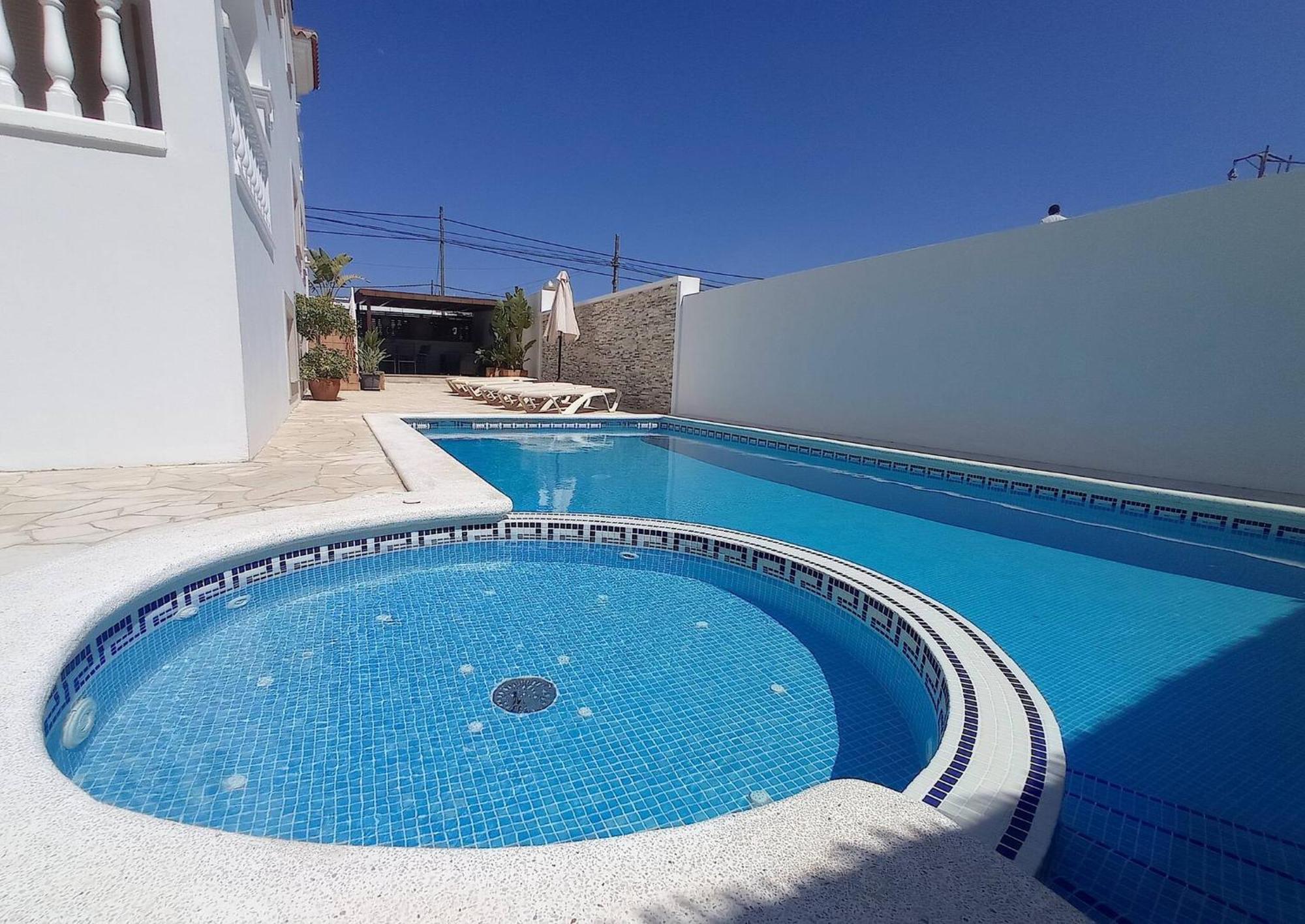 Villa Juncos Can Furnet Bagian luar foto